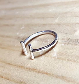 Double T Bar Ring